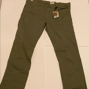 Men’s Wrangler jeans